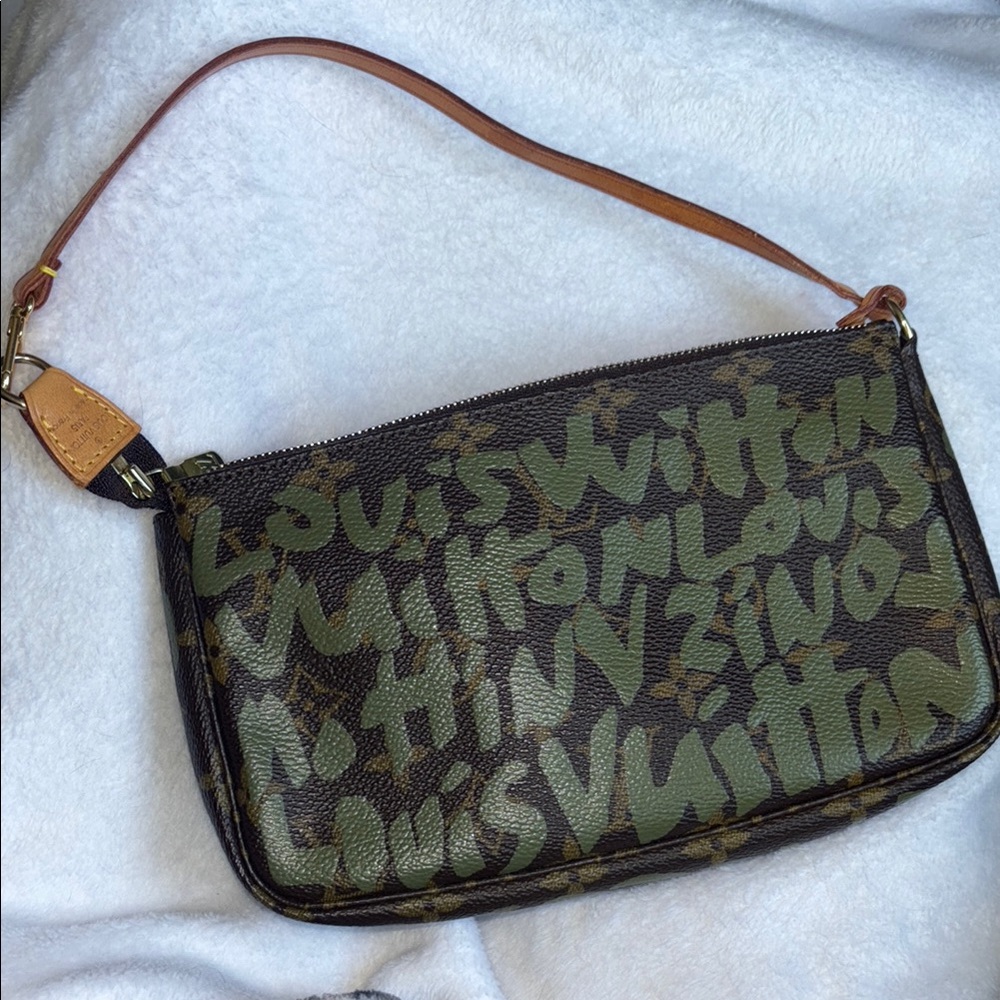 Louis Vuitton Green and Brown Graffiti Shoulder Bag